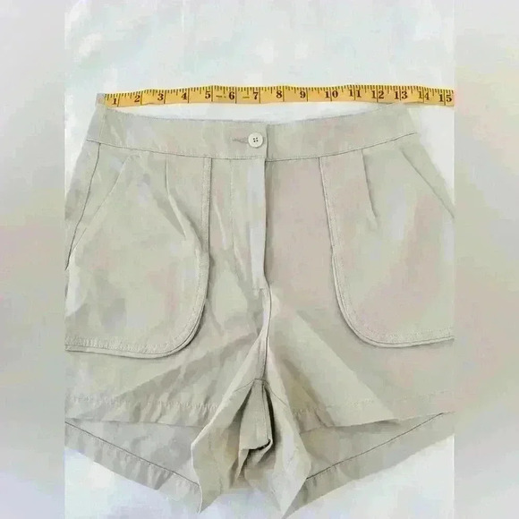 Lululemon This Instant Short Size 4 - Picture 6 of 11